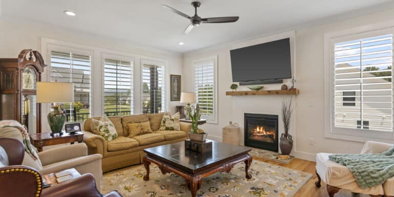 10-web-or-mls-DeerThicket010