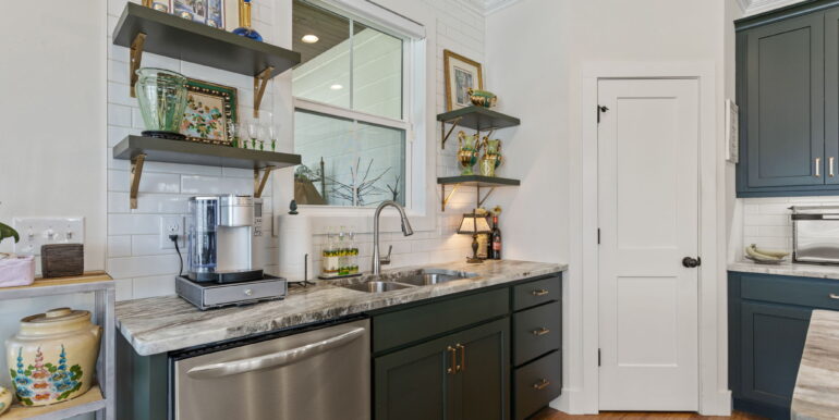19-web-or-mls-DeerThicket019