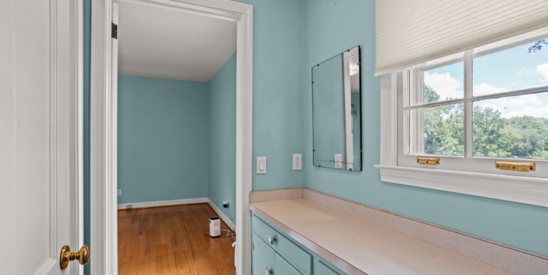 17-web-or-mls-SandySpr017