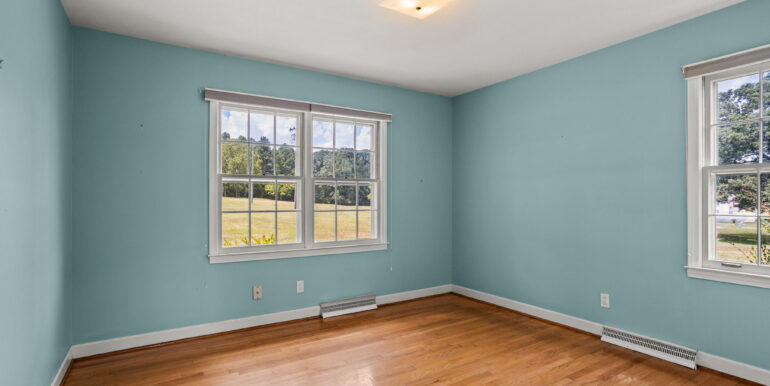 21-web-or-mls-SandySpr021