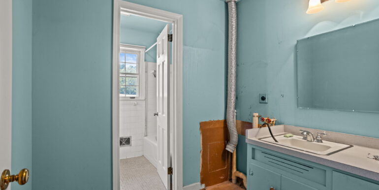 23-web-or-mls-SandySpr023