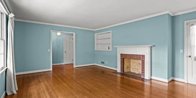 8-web-or-mls-SandySpr008