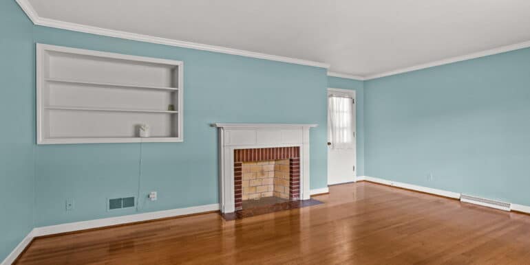 9-web-or-mls-SandySpr009